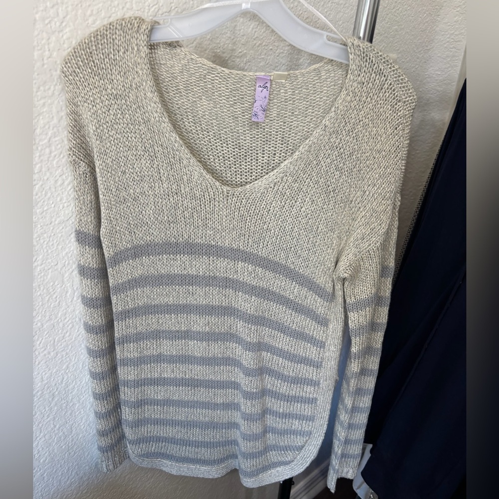Alya Gray and Cream V-Neck Sweater